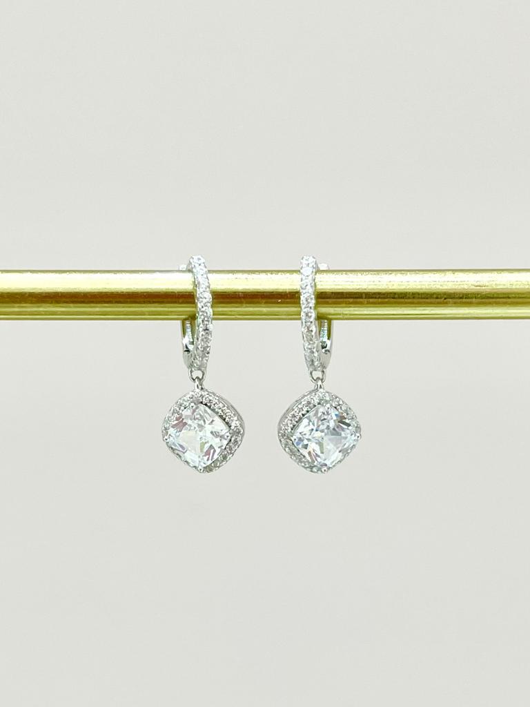 ARETES PLATA  CON CRISTAL