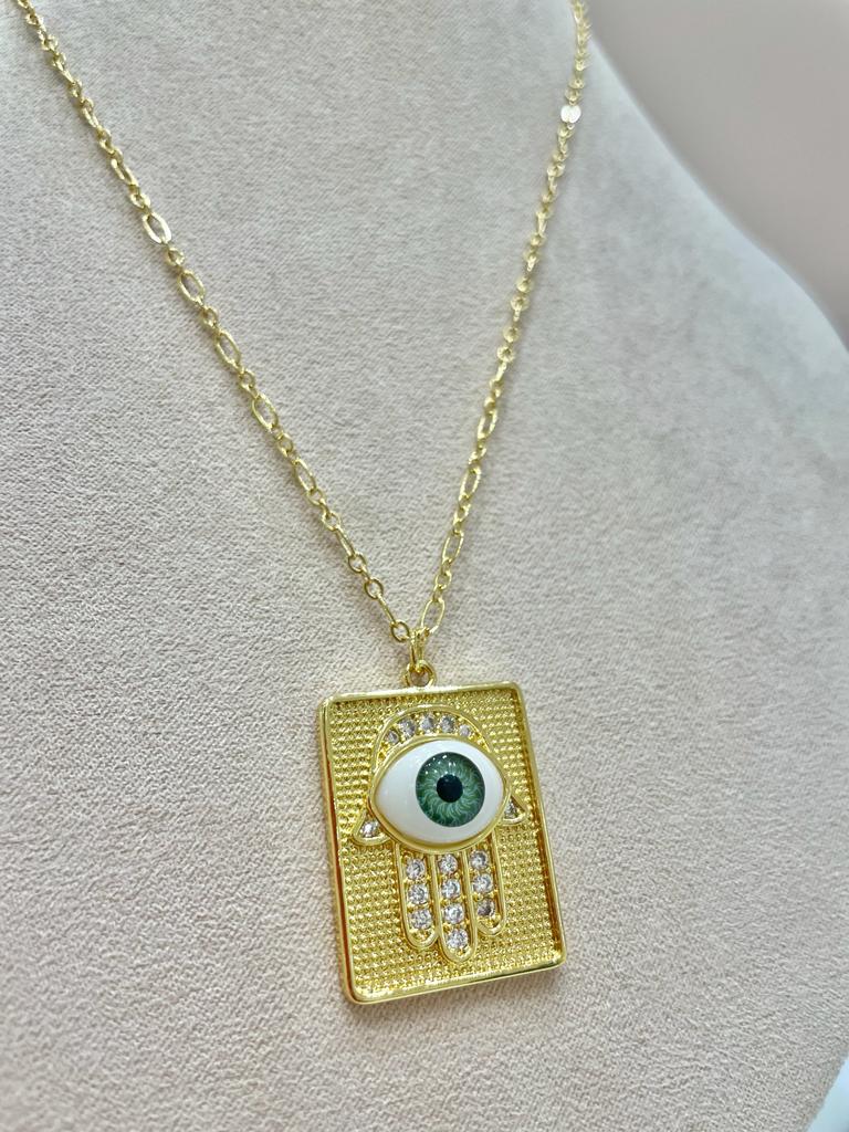 COLLAR MANO CON OJO VERDE