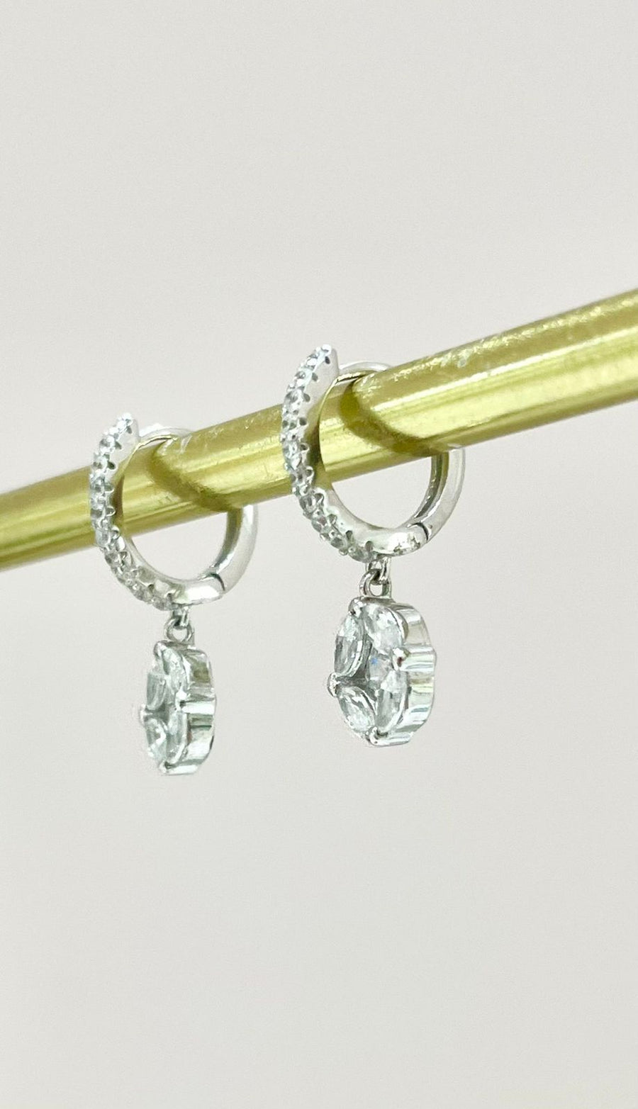 ARETES CIRCULAR CRISTALES