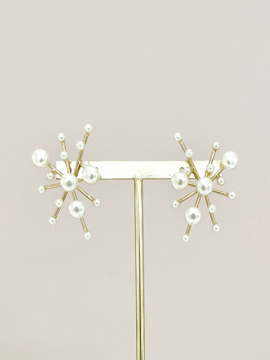ARETES STARDUST PERLA DORADOS