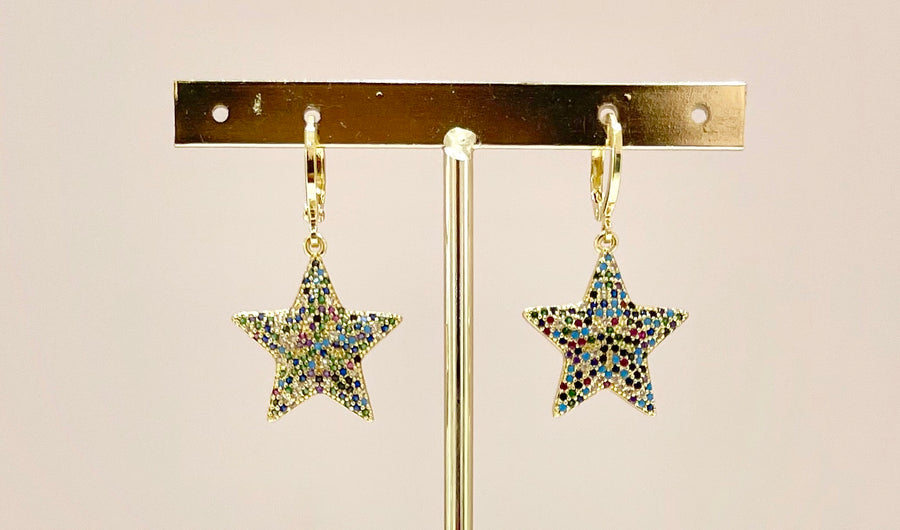 ARETES HUGGIES ESTRELLA GRANDE RAINBOW